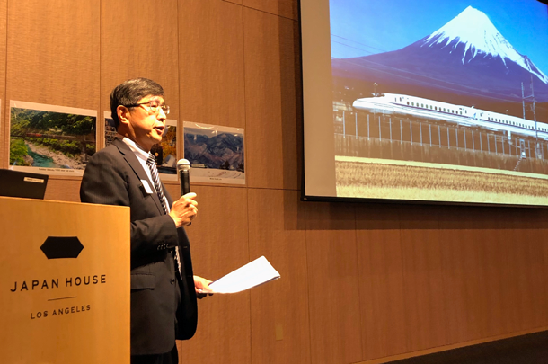 Consul General Akira Chiba