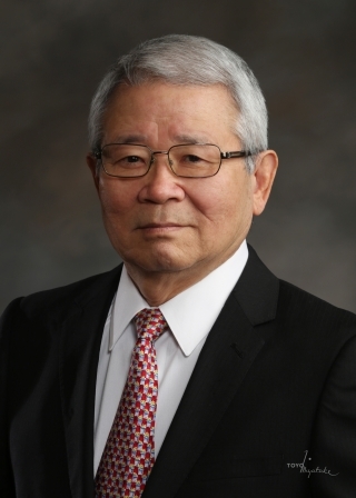竹花晴夫氏